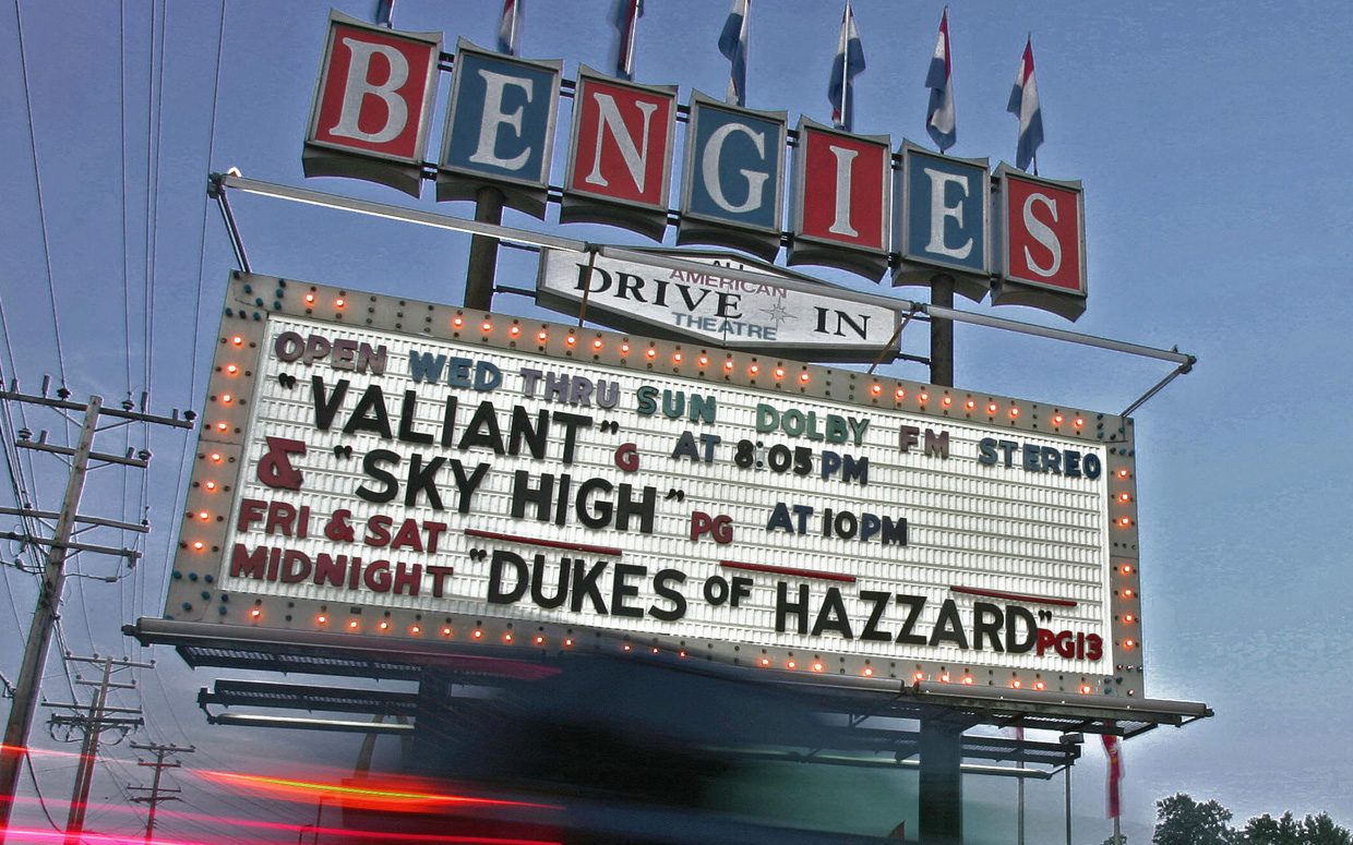 Bengies Movie Sign 