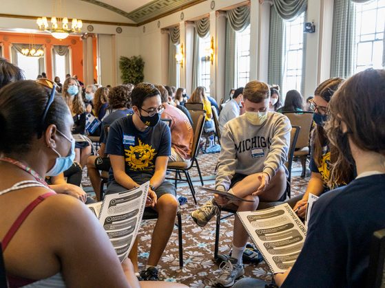 GSP students and student leaders discuss the differences between dialogue, discussion, and debate at Welcome Orientation