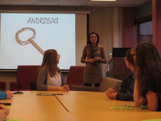 Ewa Pasek presents Andrzejki to her Polish students